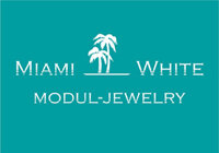 Miami White ist eine Marke, die sich auf...
